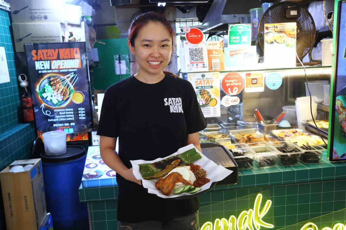 new vs old nasi lemak - So Lemak owner
