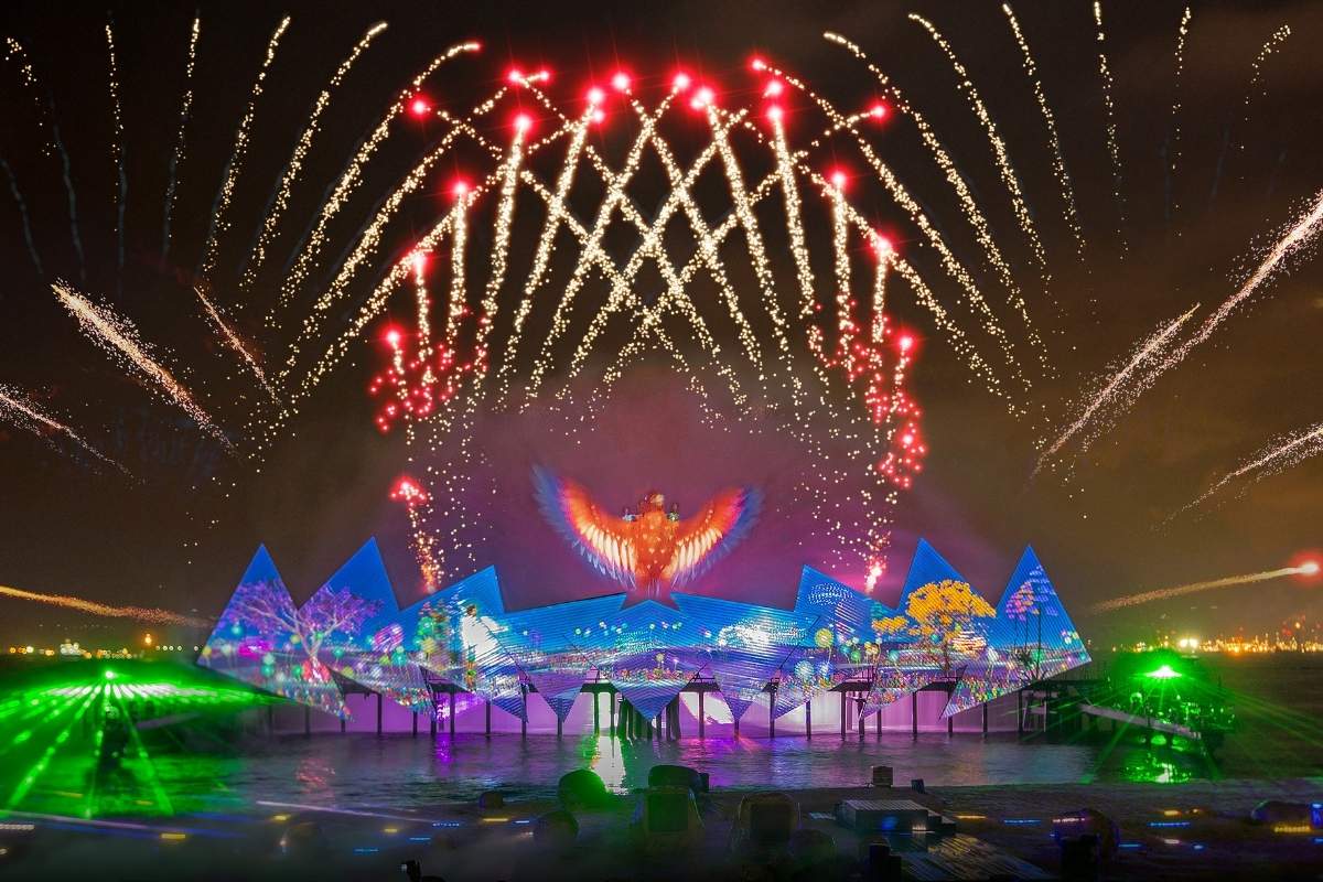 Singapore Cable Car - Wings of Time Fireworks Symphony