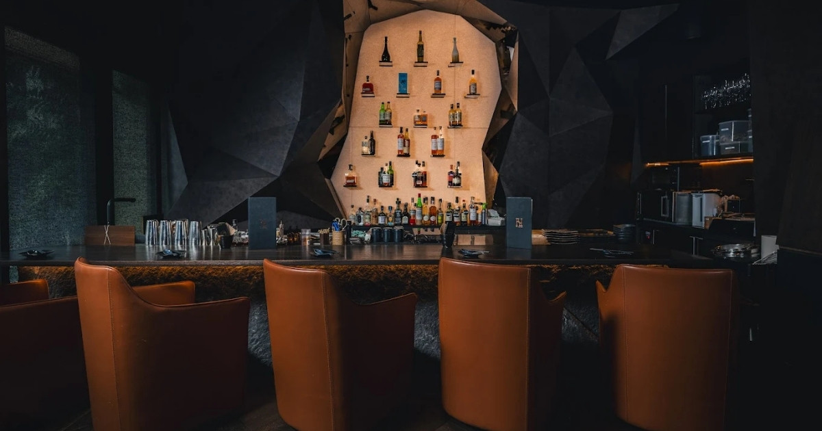 best cocktail bars in Singapore - The House Bar (exterior image)