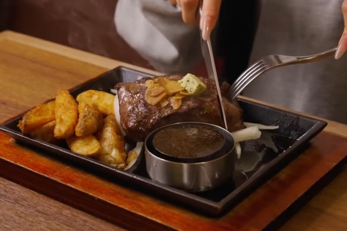 best dining spots in Singapore to pamper dad like a king - Bari Bari Steak  