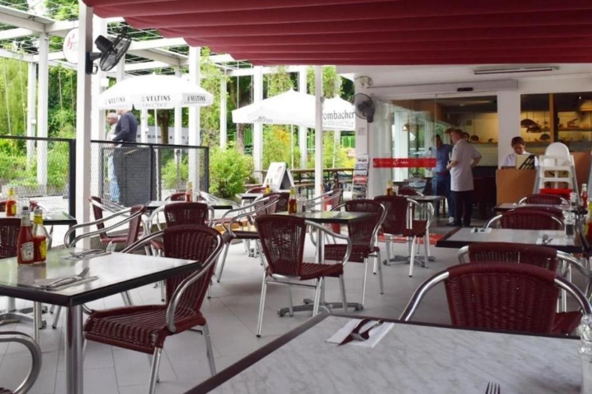 best steaks singapore - hubers' butchery & bistro interior