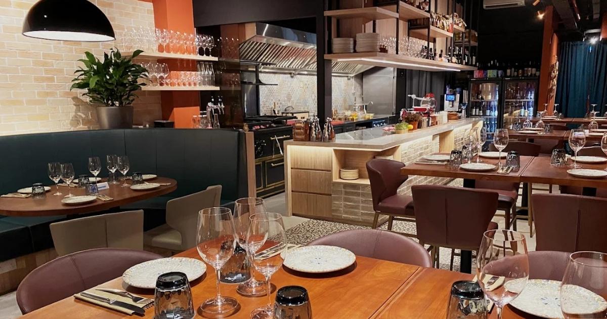best steaks you can find in Singapore - Griglia Open Fire Italian Kitchen (exterior image of craig road outlet)