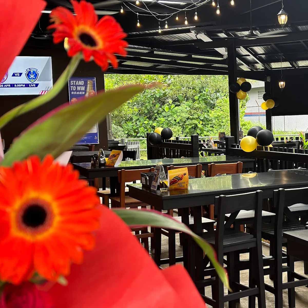 The Bierhaus - Ambience