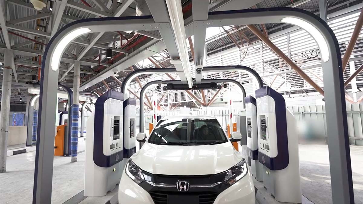 Tuas Automated Immigration - APCS Lane