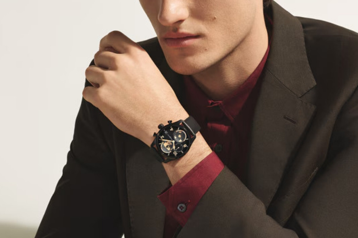 Father’s Day Gift Guide - Montblanc Summit 3 Smartwatch