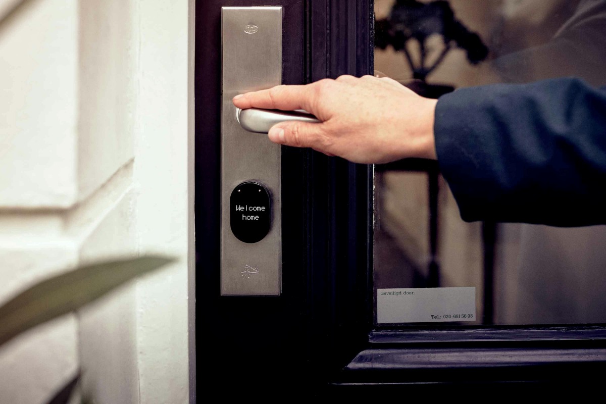 How to choose - digital door lock - door opened