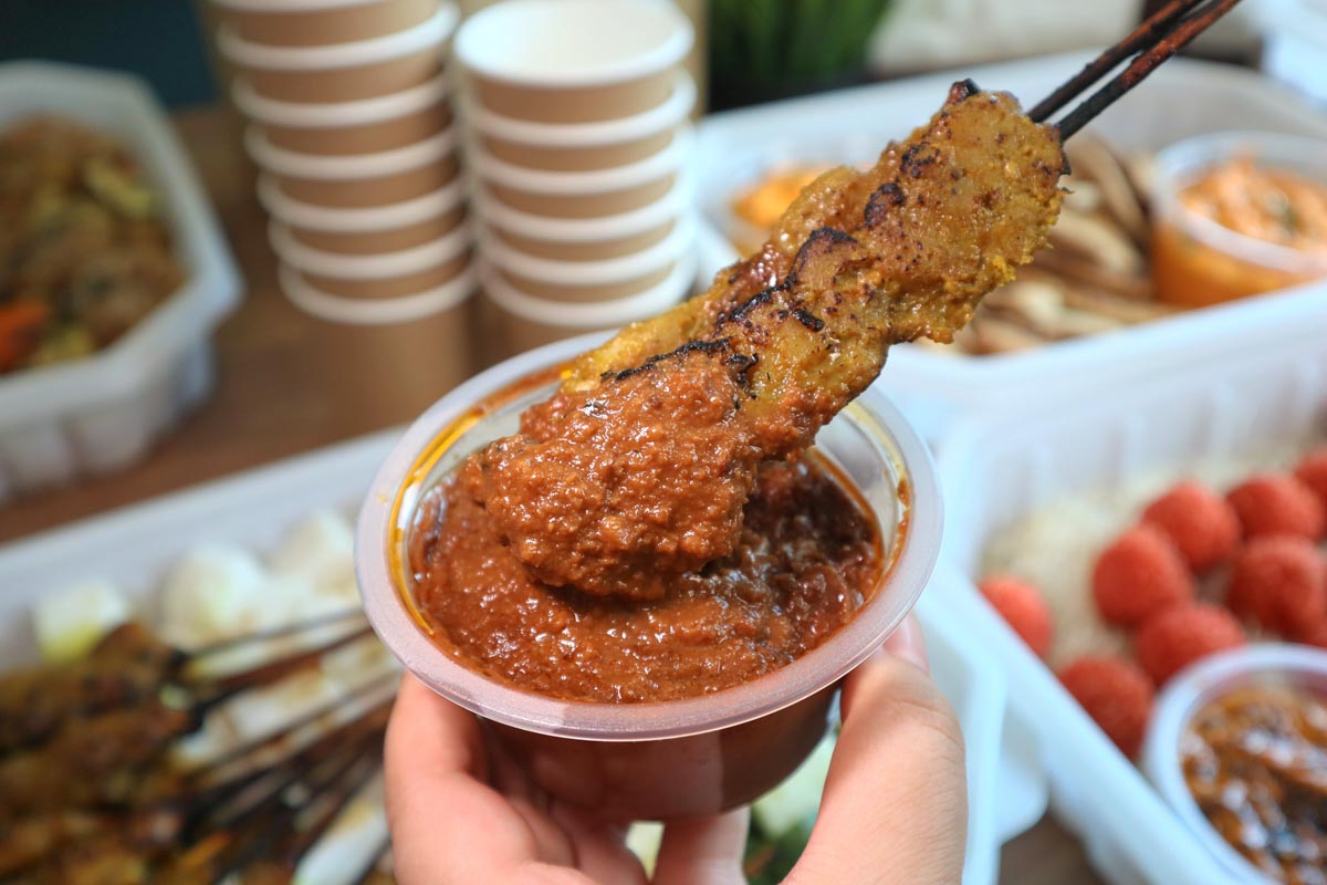 caterwow - satay dunk
