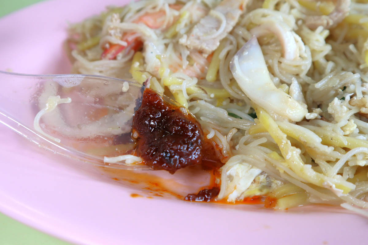hwa heng - hokkien mee sambal