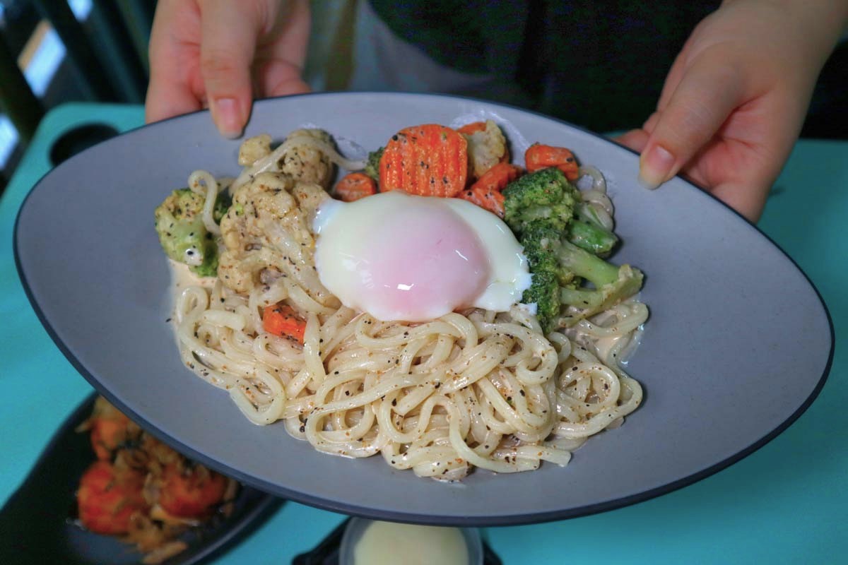 omu place - truffle cold udon