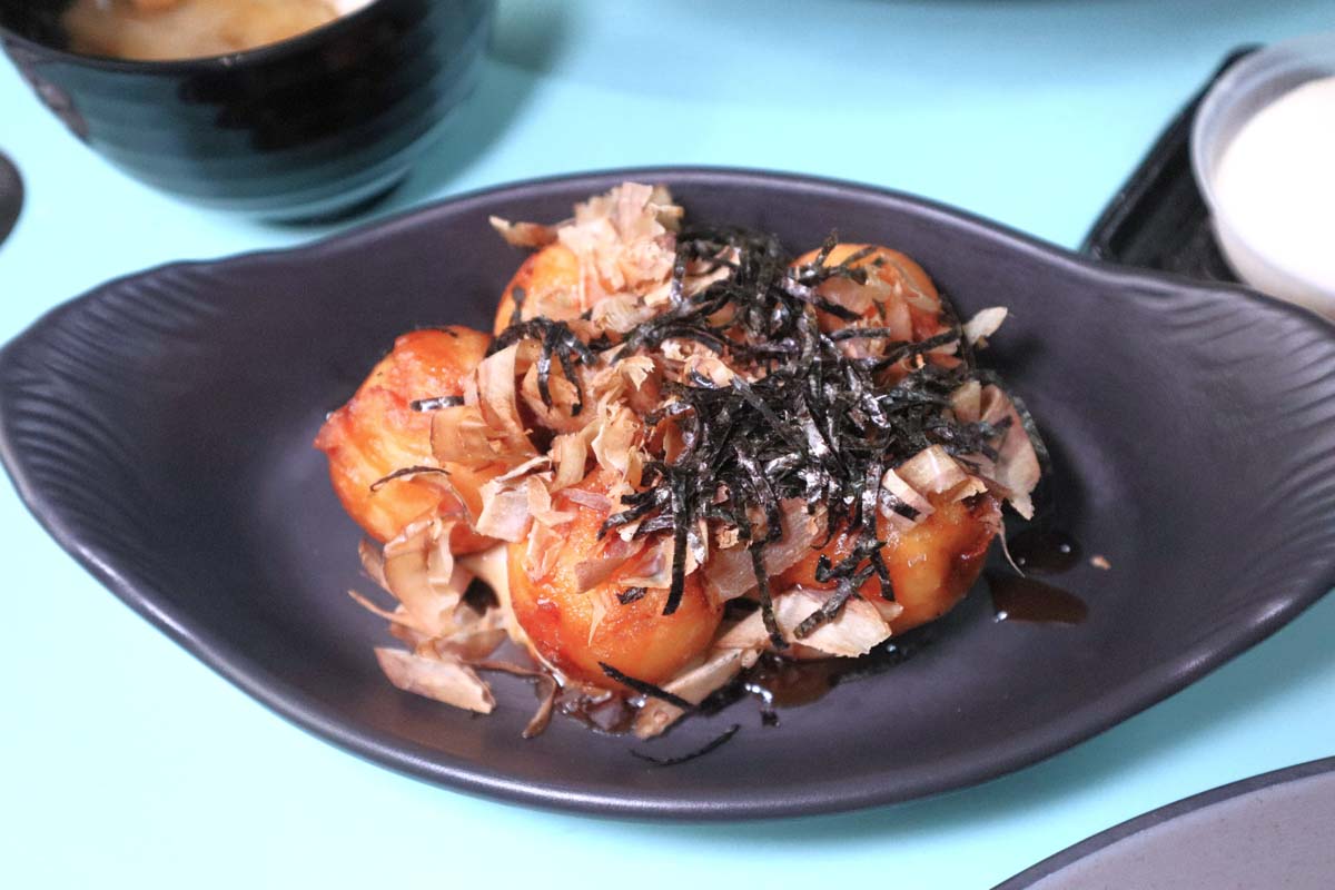 omu place - takoyaki