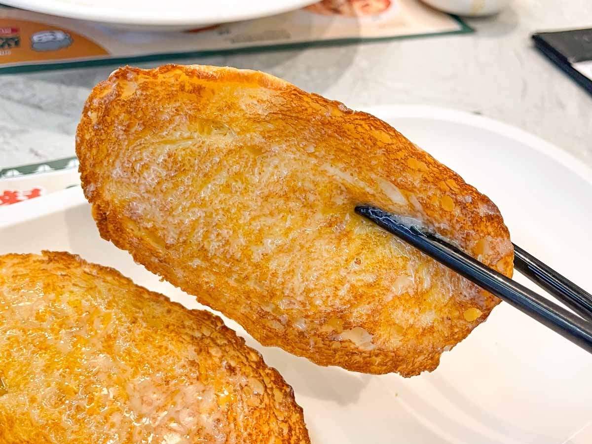 authentic hk food - tsui wah crispy condensed milk bun