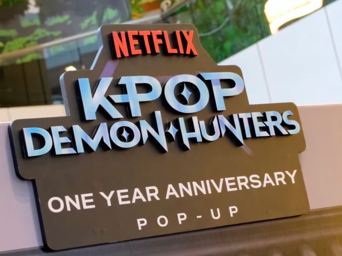 kpop demon hunters 1 year anniversary pop up - logo