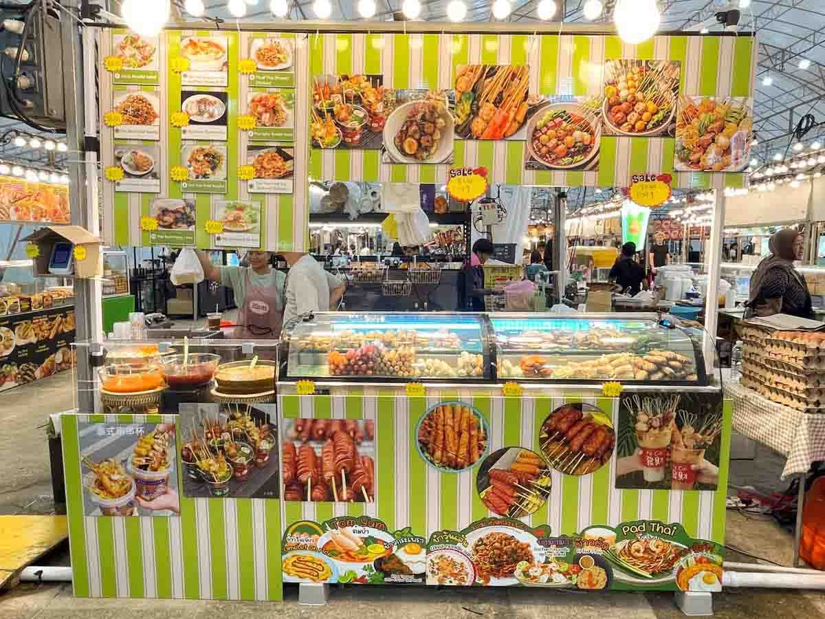 choa chu kang pasar malam - thailand food stall