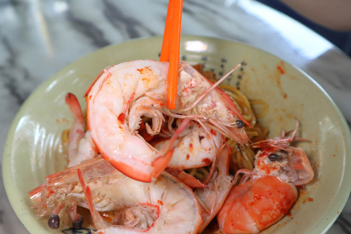 24-hour hokkien mee spot - prawn