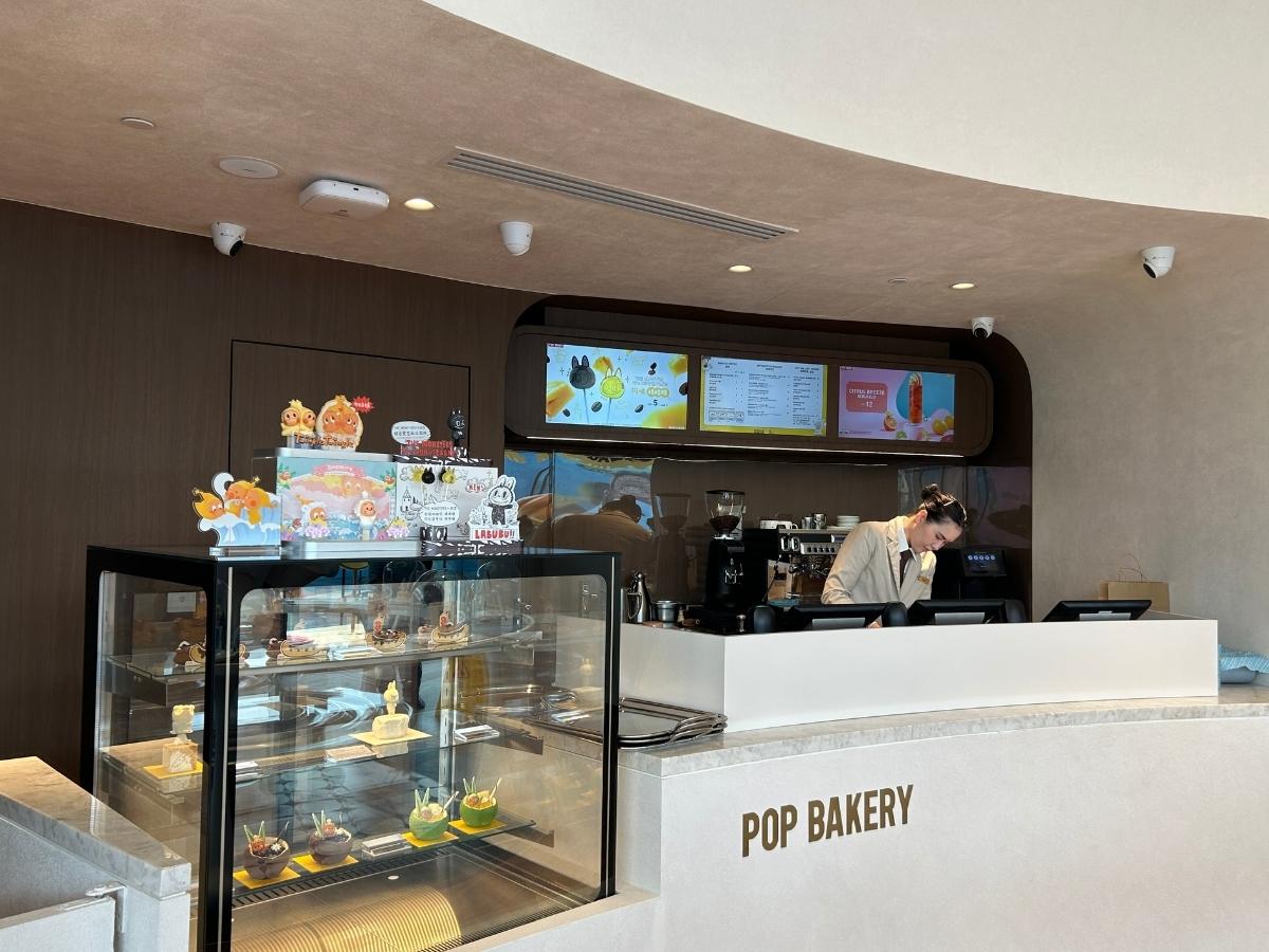 POPMART bakery - display