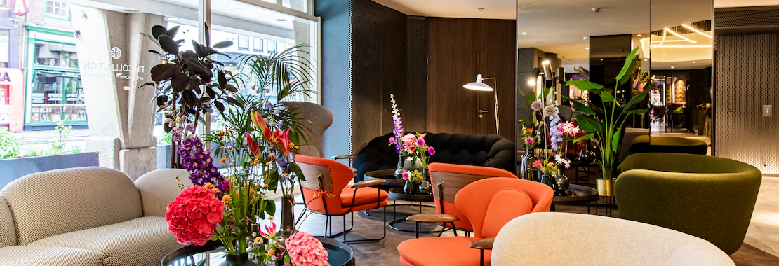 amsterdam - hotel lobby with flowers