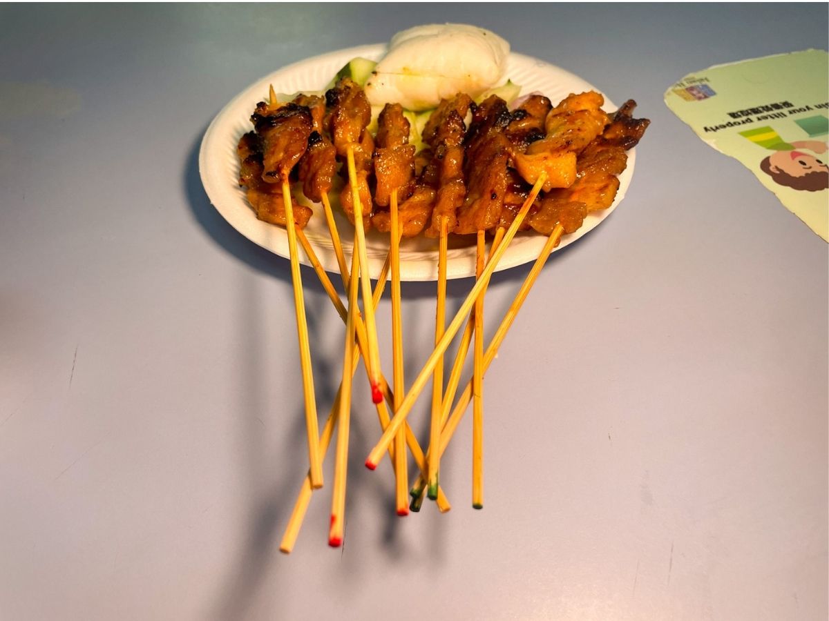 best-rated satay - pang's satay sticks with coloured markings