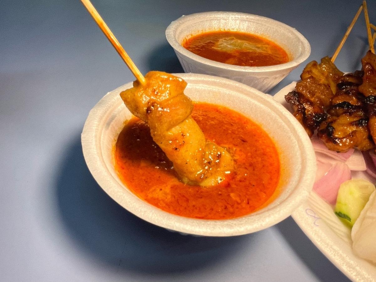 best-rated satay - pang's satay with sauce