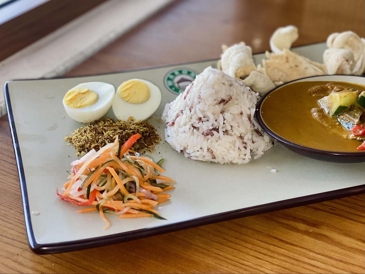 Warong Din - Nasi dagang ikan
