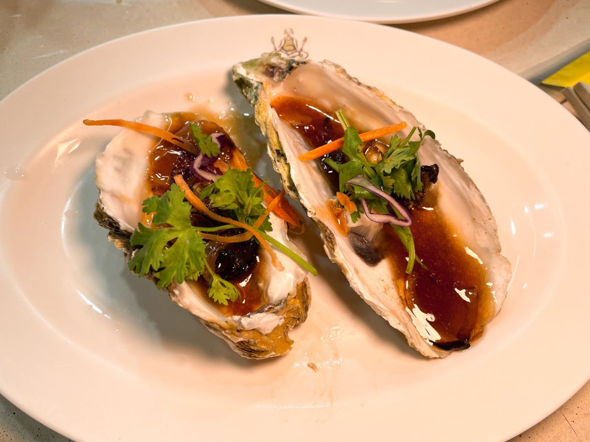 hawkers omakase part 2 - oyster 1