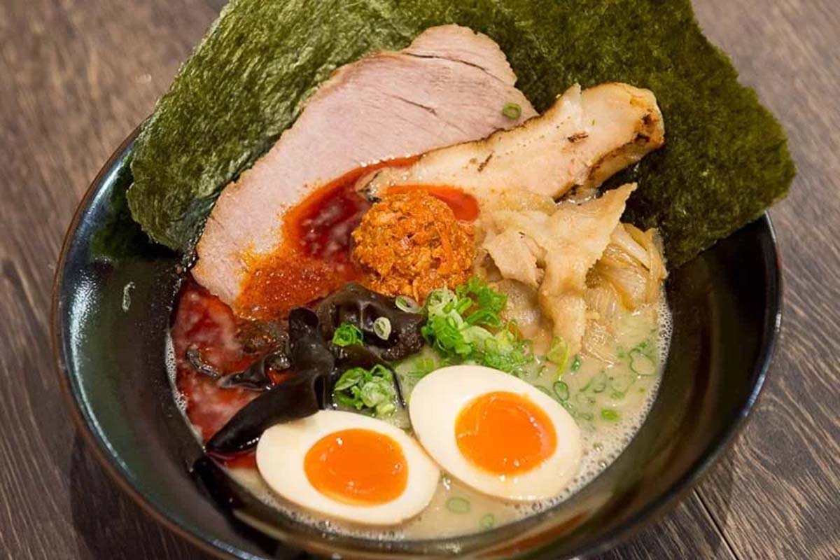 Hitoyoshi Ramen - Ramen