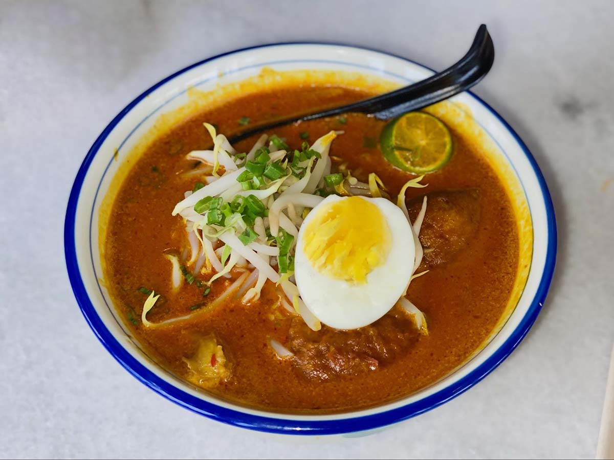 Kopi Khuat - Curry Laksa