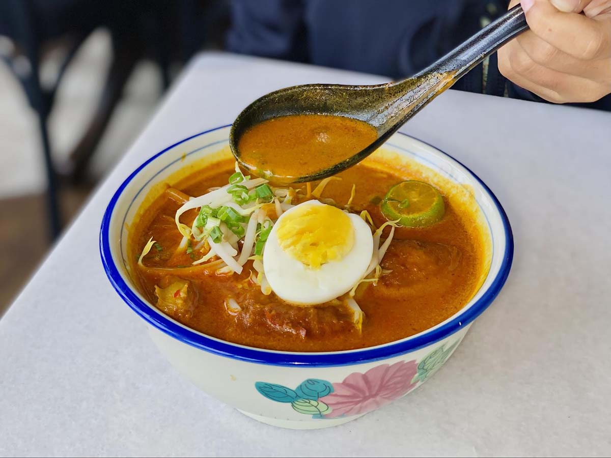 Kopi Khuat - Curry