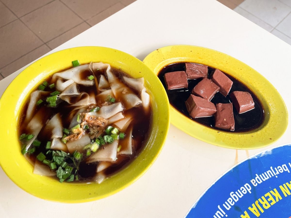 pig blood curd - lorong 7 toa payoh kway chap & braised duck pig blood curd with kway chap