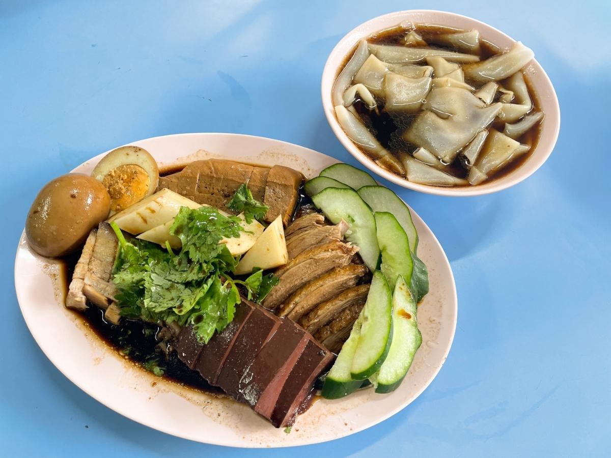pig blood curd - ah xiao teochew braised duck overview of dish