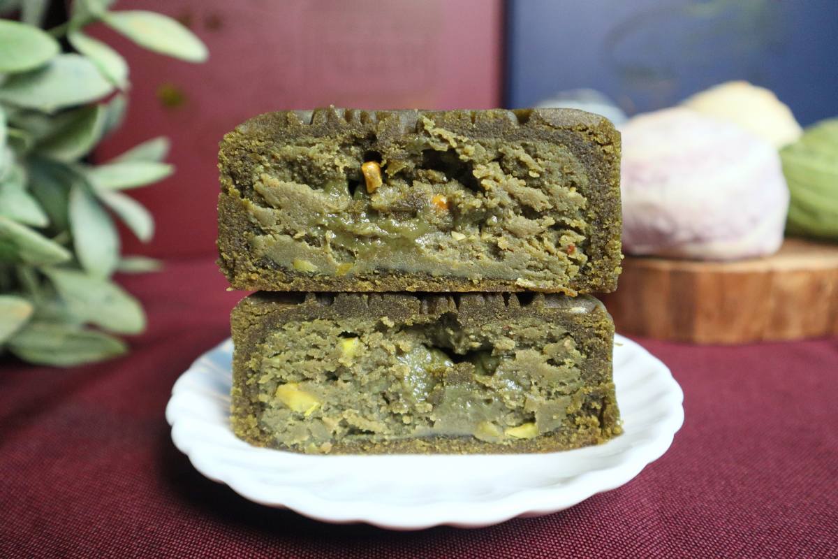 mooncake 2026 - pistachio