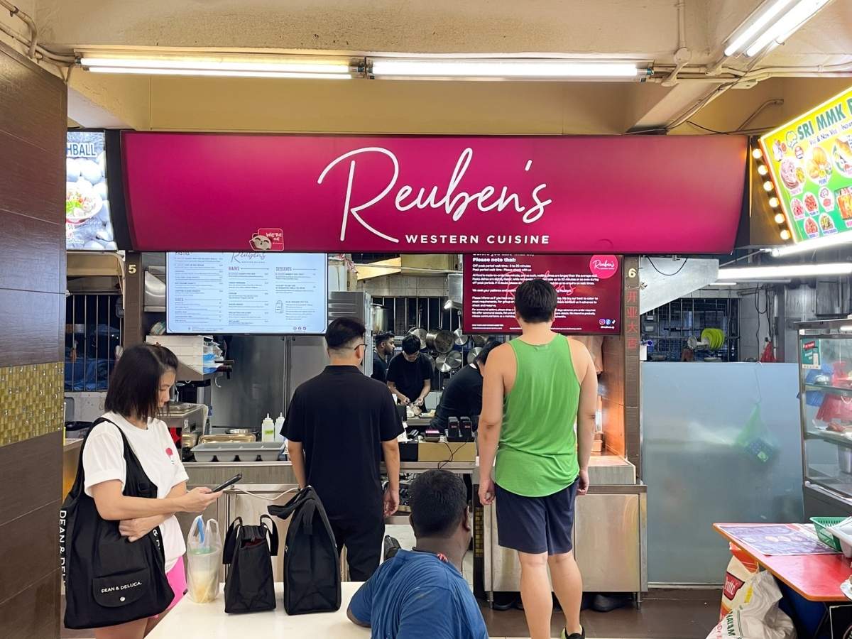 reuben's - stall front