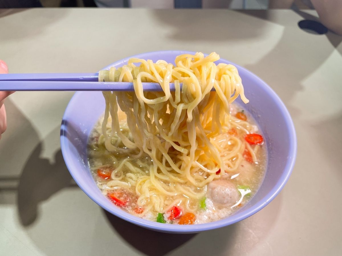 soupy bak chor mee showdown - seng hiang noodles