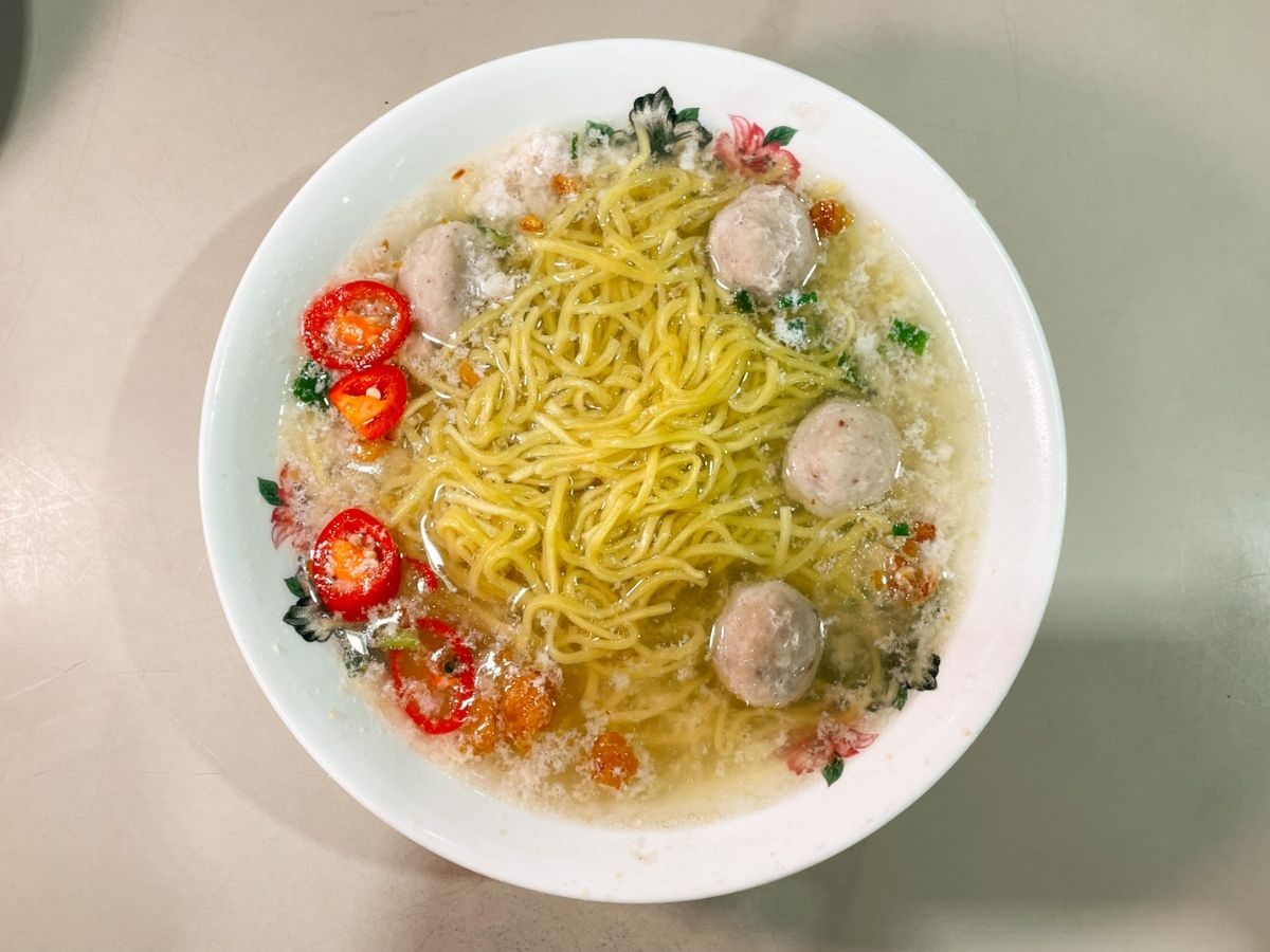 soupy bak chor mee showdown - xing ji dish