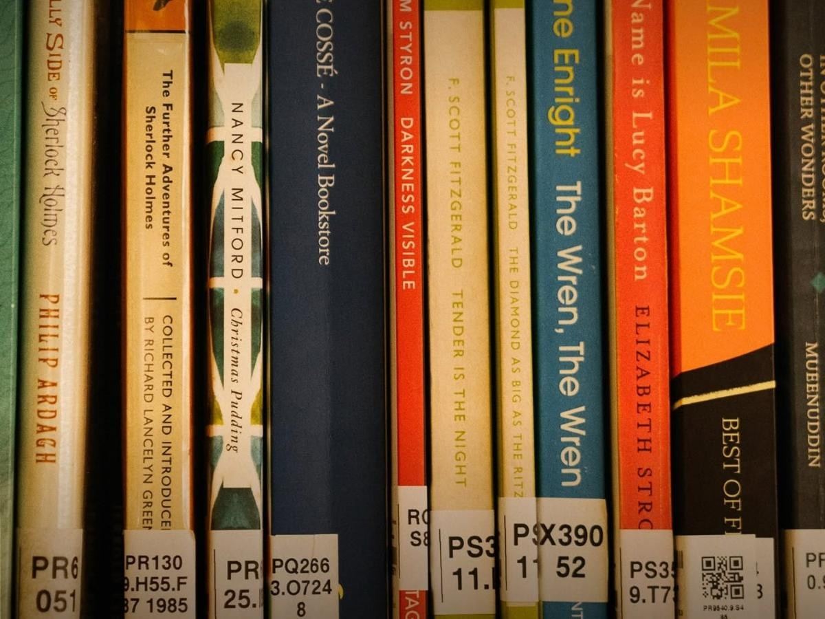 Best secondhand bookstores - thryft