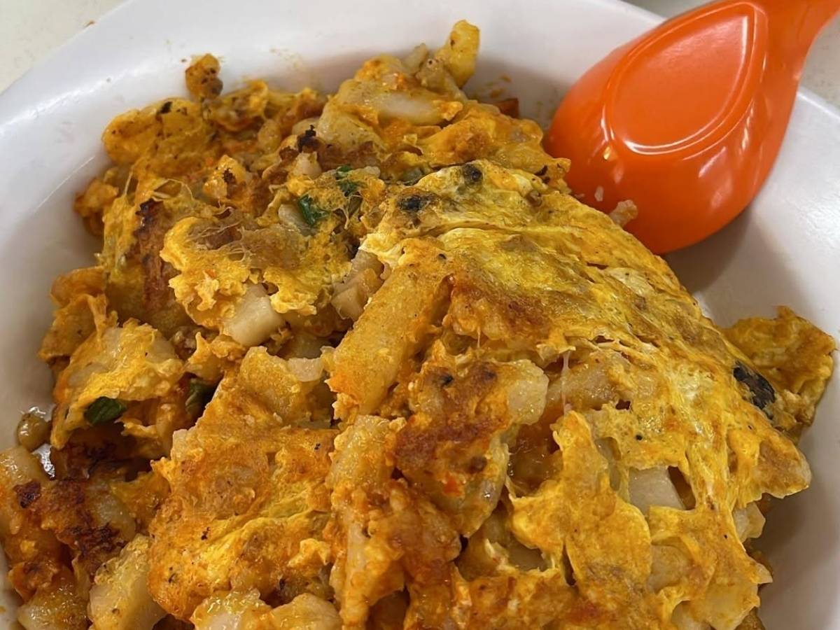 wei jian local delights relocated - white carrot cake