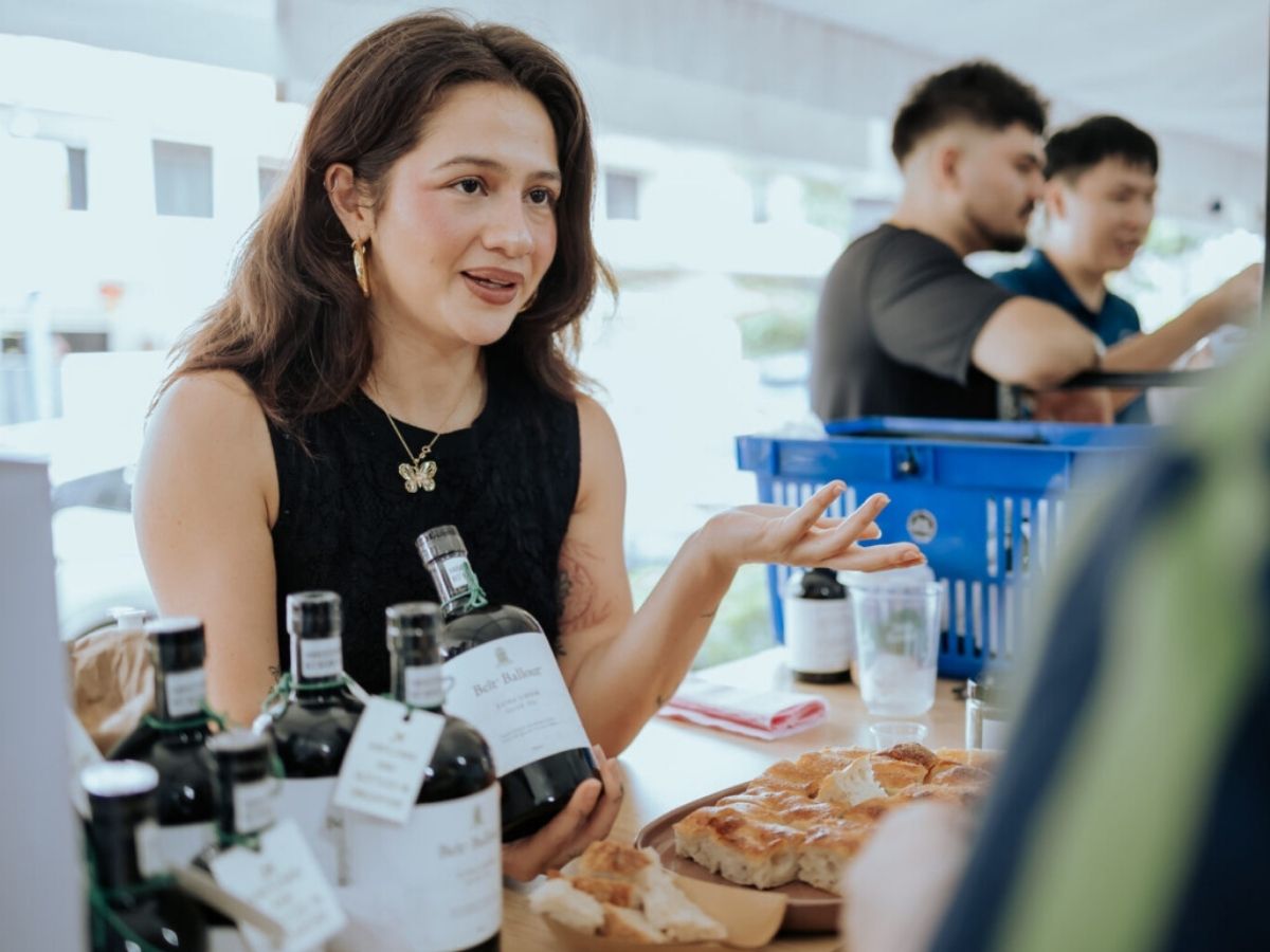 eco farmers market - booth