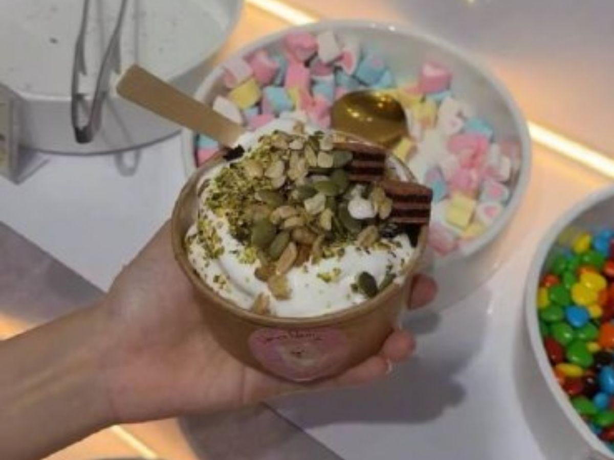 Best soft serve yoghurt - HoneyBearSG