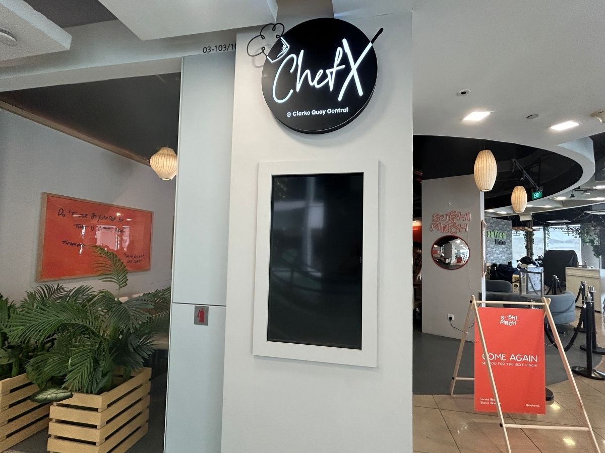 Chef X sushi pinch -exterior