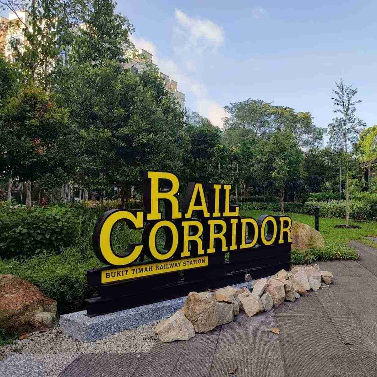 Makan spots along rail corridor - featured image