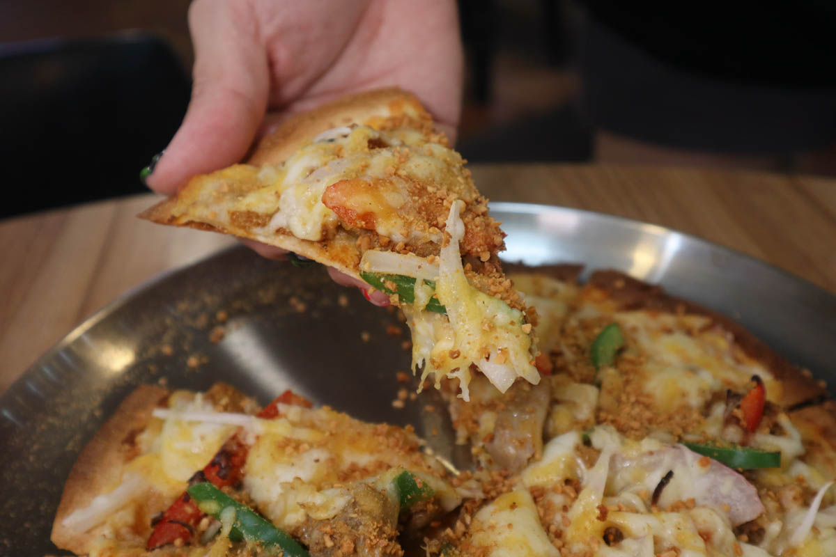 the pasta & tortizza - satay tortizza closeup