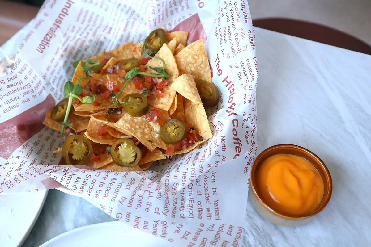 o coffee club - nachos