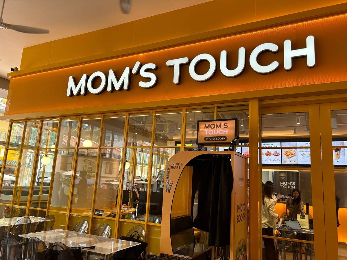 Mom's Touch exterior