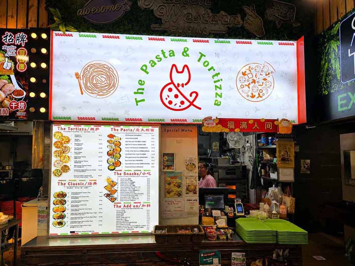the pasta & tortizza - stall front