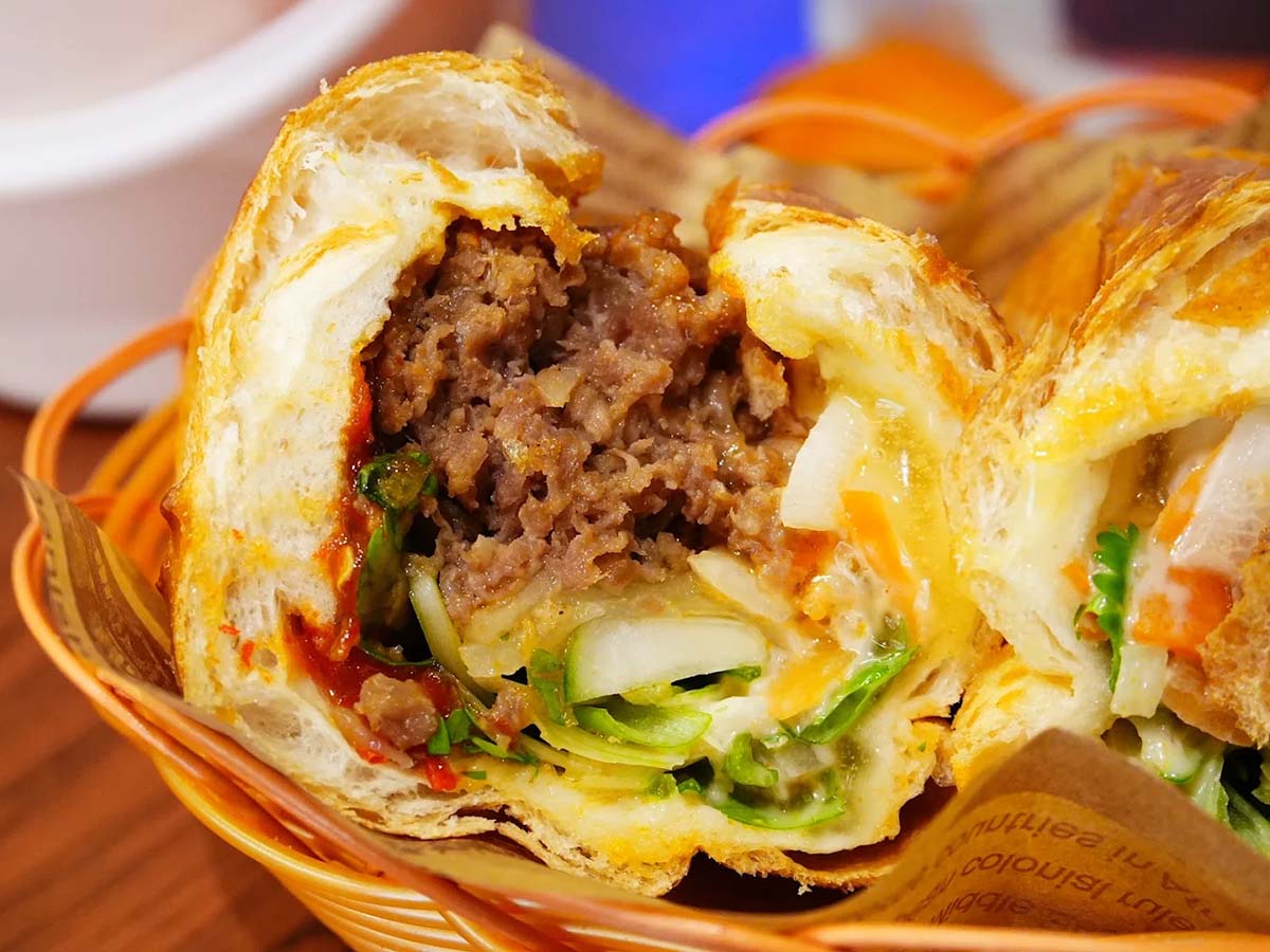 Banh Mi V - Banh mi