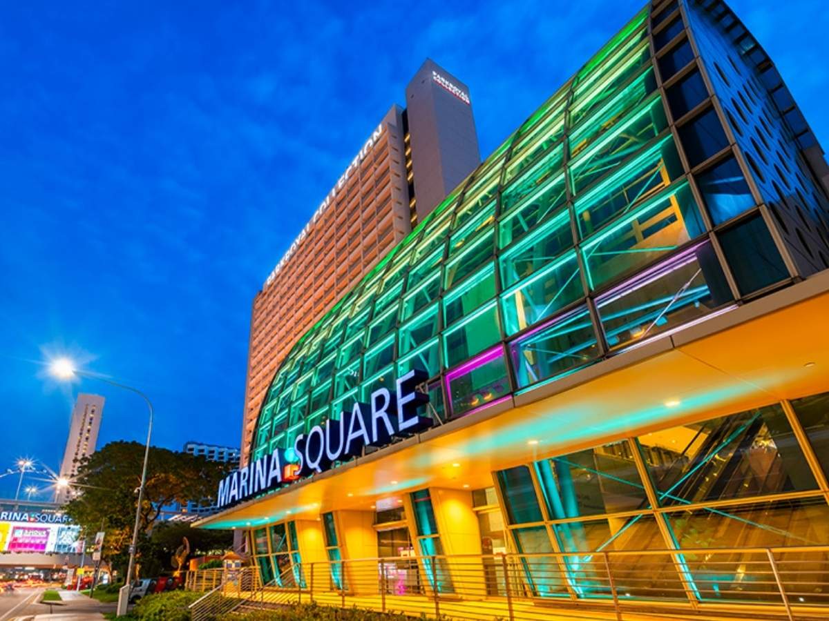 Marina square mall closure - mall exterior