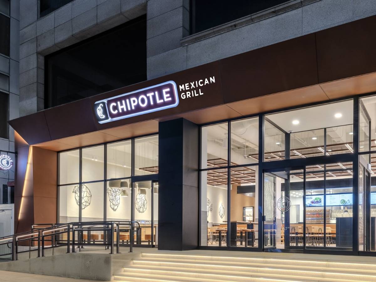 Chipotle opening in singapore in 2027 - exterior of South Korean outlet