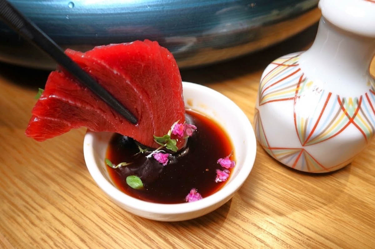 BARREL Story of Hibiki - tuna dipped in shoyu