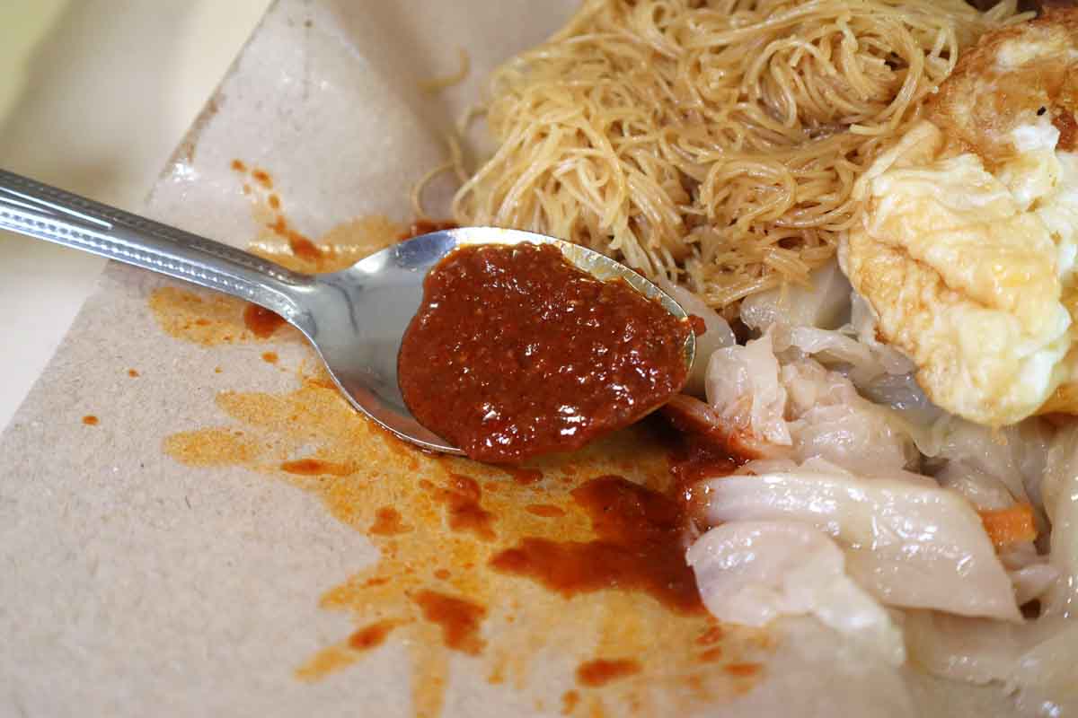 327 bee hoon - sambal closeup