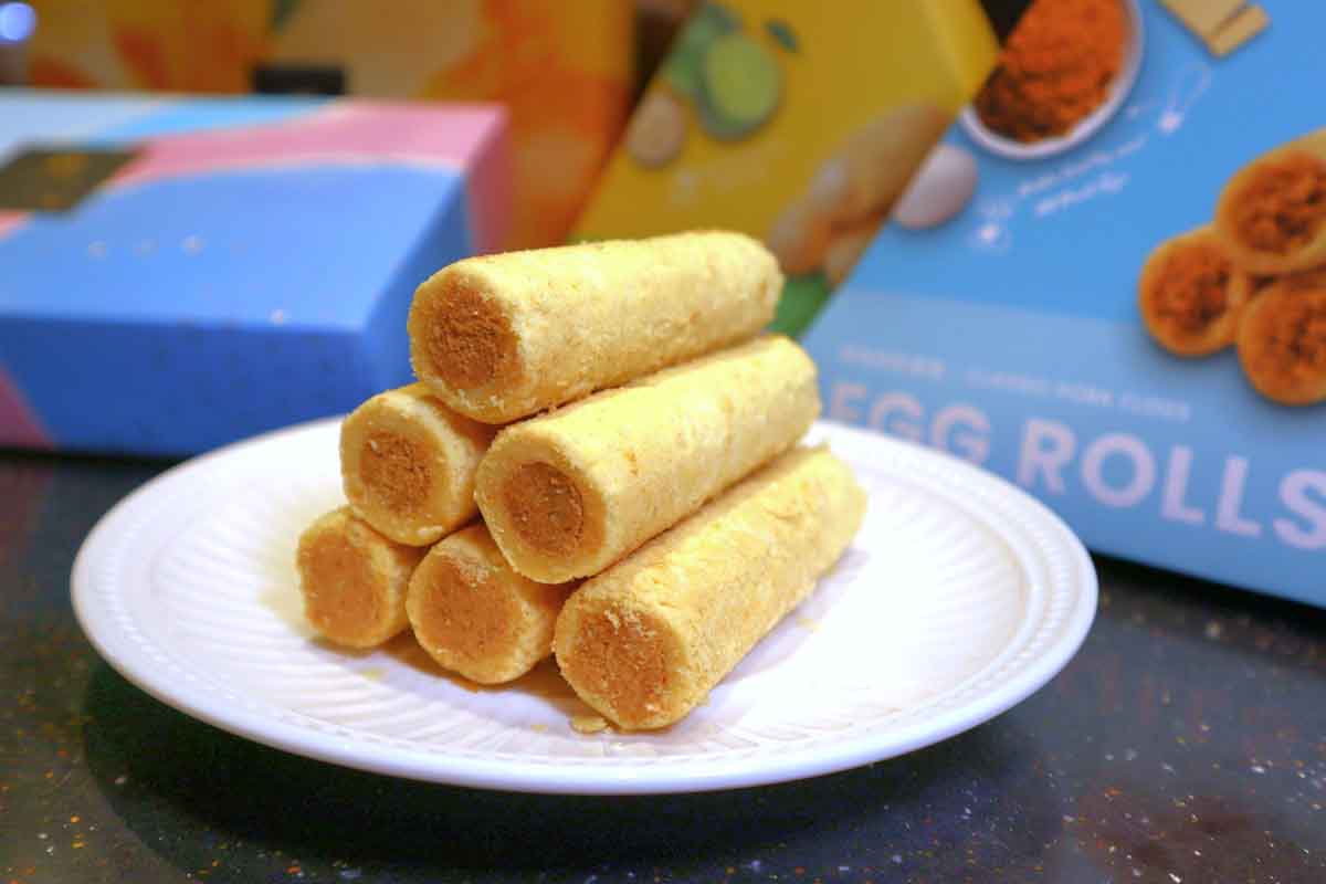bluebird travel - porkfloss egg roll