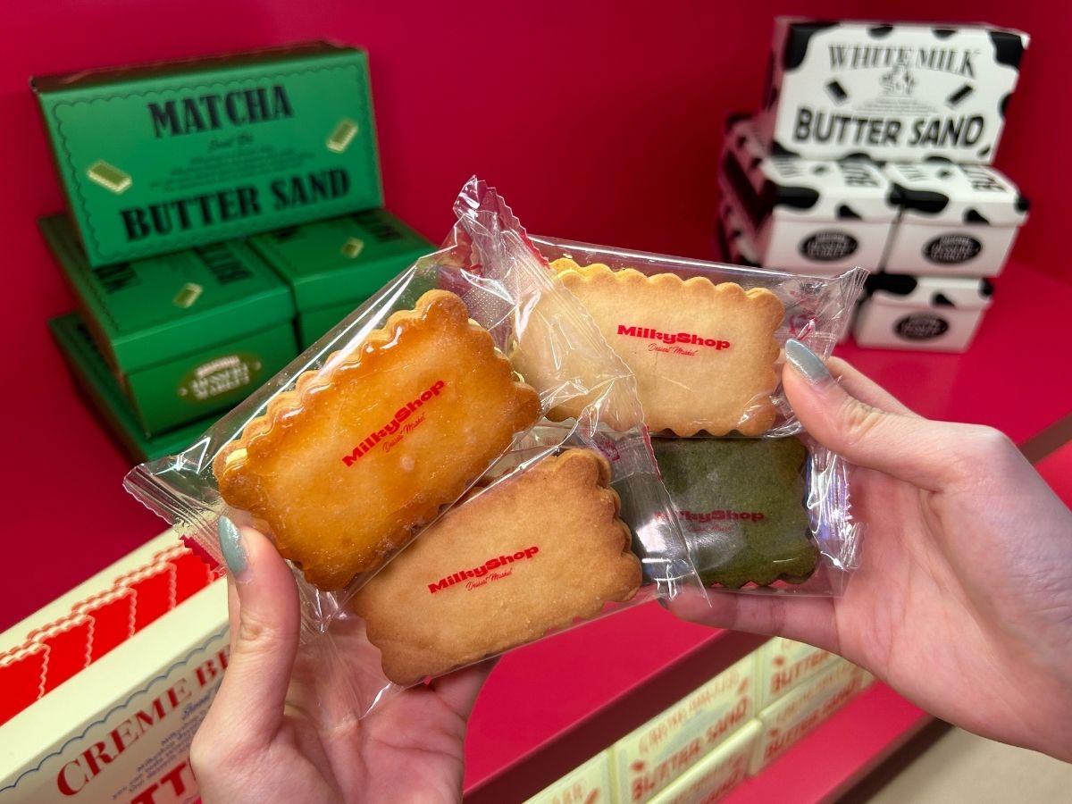 MilkyShop pop-up - all 4 flavours held up